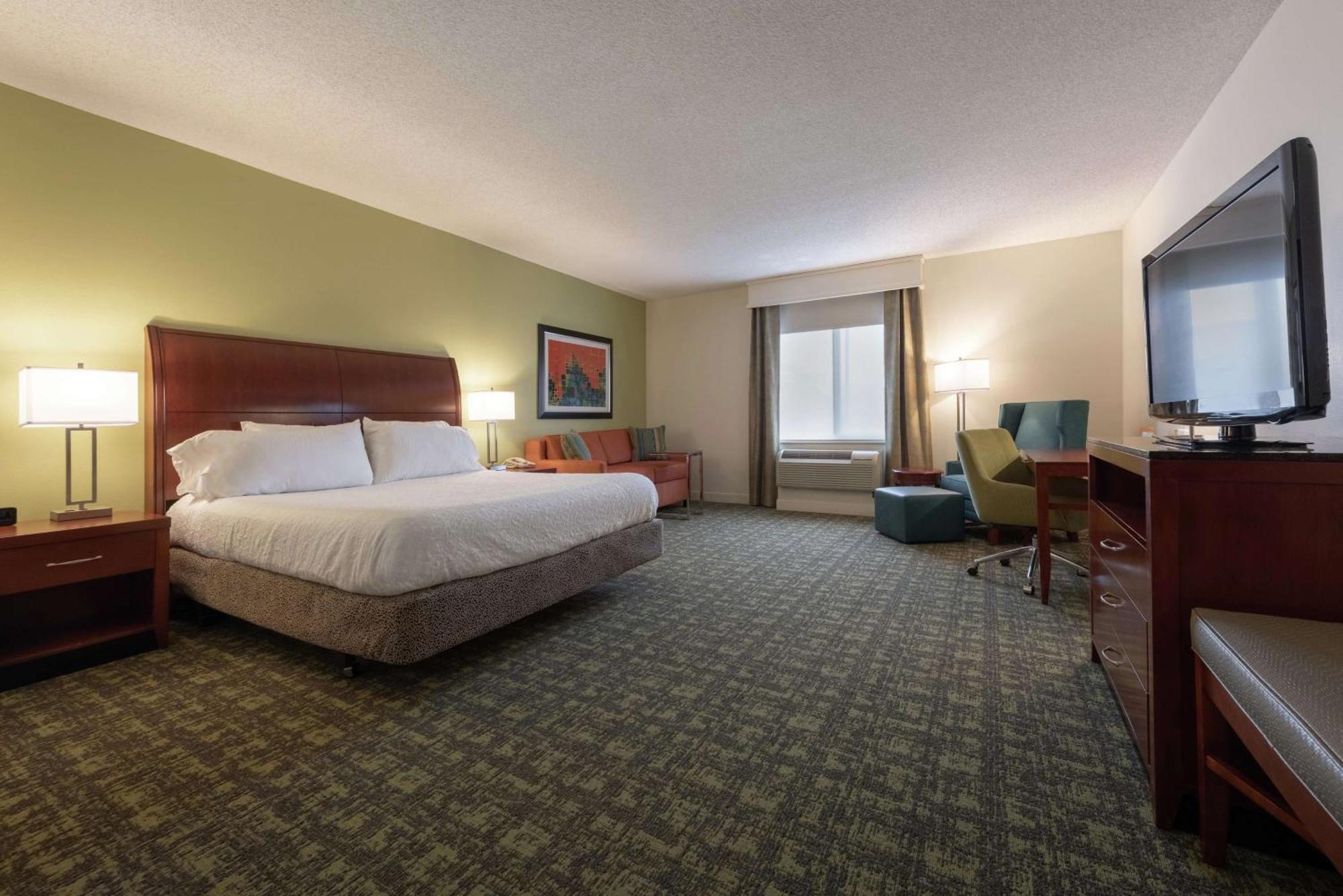 Hilton Garden Inn Меридиан Экстерьер фото