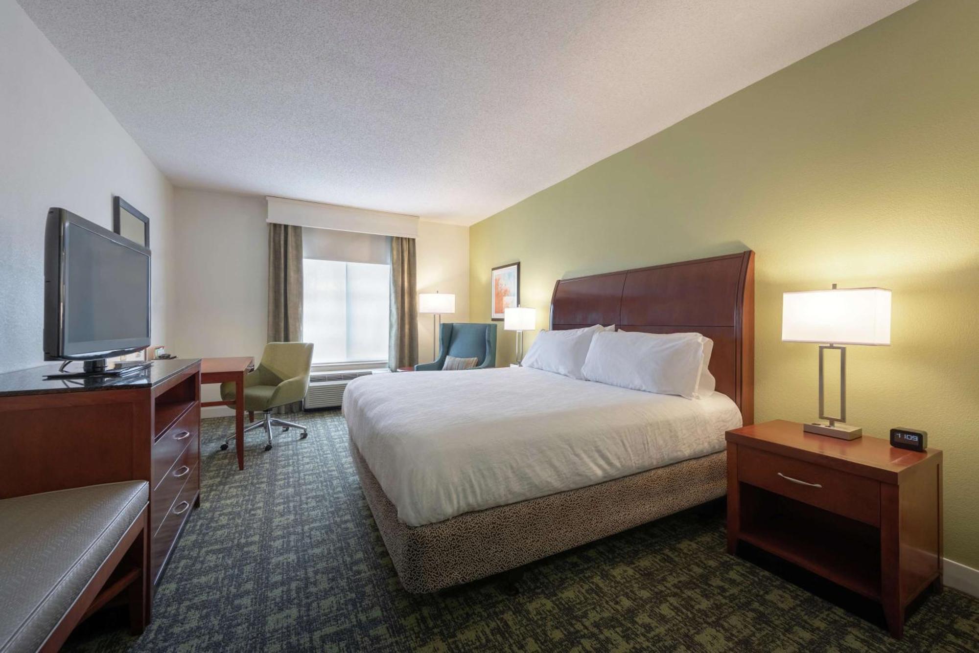 Hilton Garden Inn Меридиан Экстерьер фото