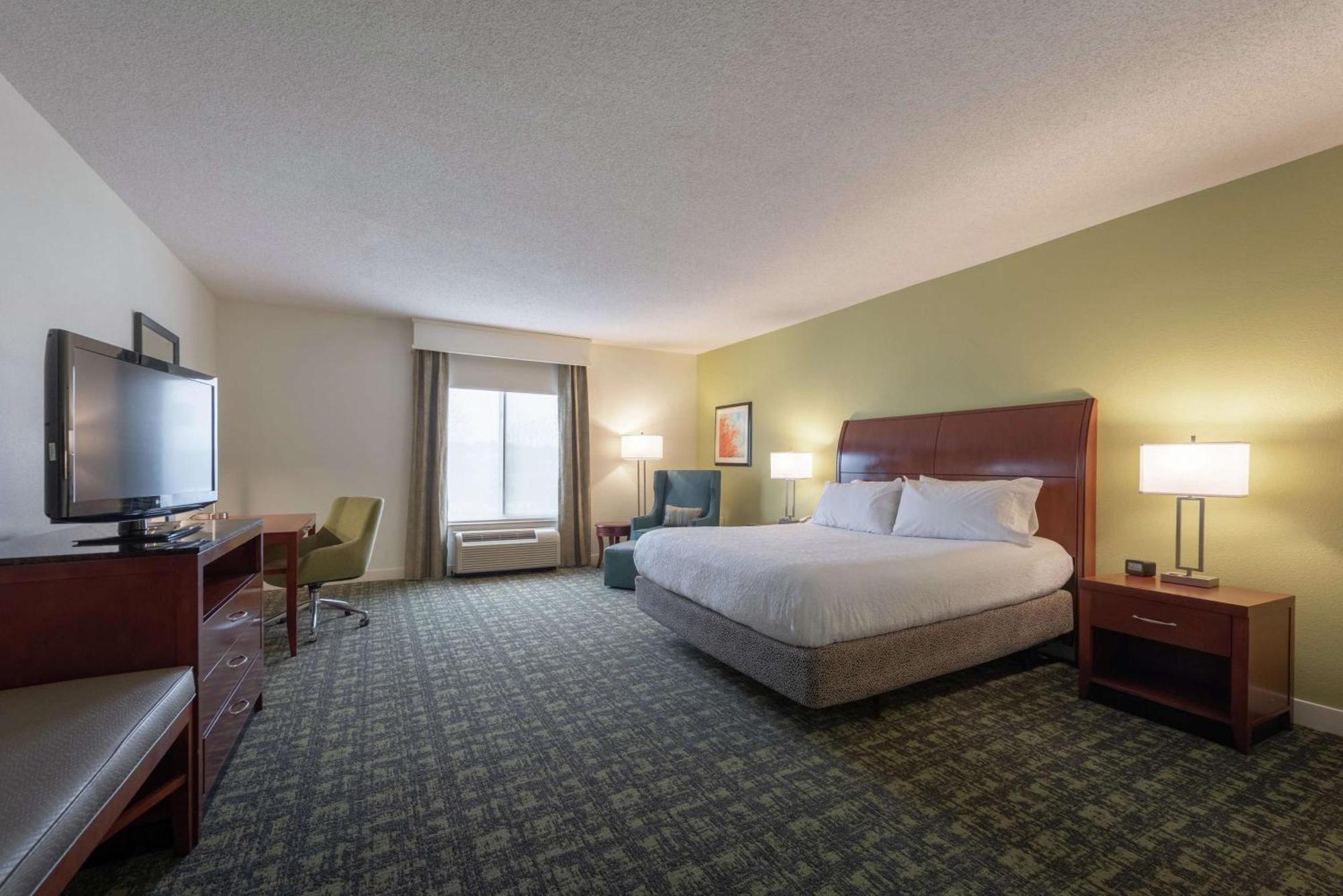 Hilton Garden Inn Меридиан Экстерьер фото