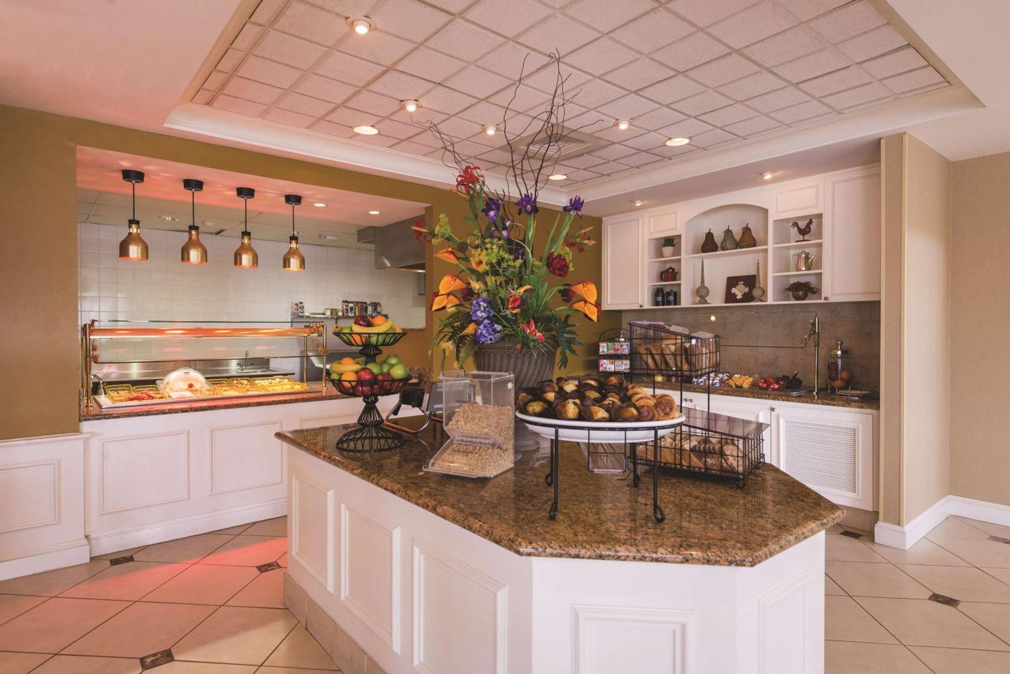 Hilton Garden Inn Меридиан Экстерьер фото